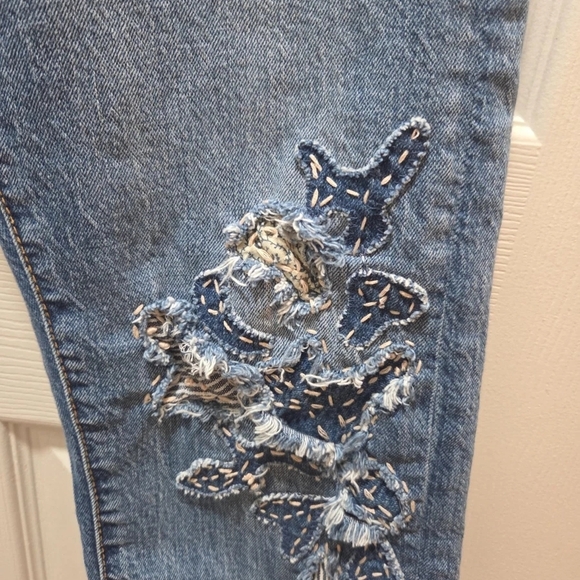 Anthropology Pilcro and the Letterpress Light Blue Distressed Boyfriend Jeans - Picture 3 of 9